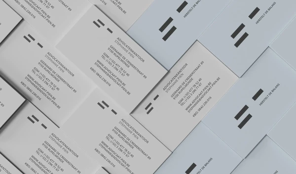 Advocaat Pien — Naamkaartjes met ingetogen typografie en een herkenbare visuele signatuur. — Branding, Grafisch Ontwerp — Branding door Sixtyeight